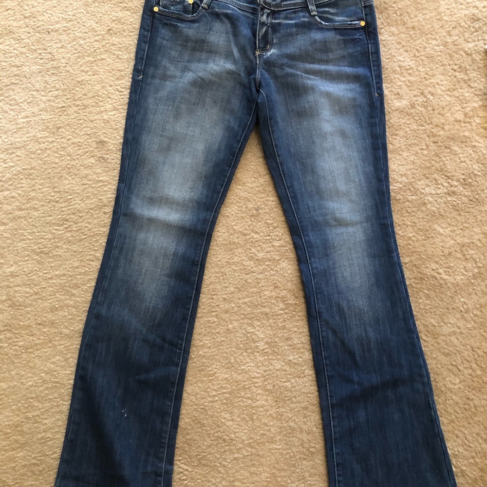Jeans - Picture 3 of 3